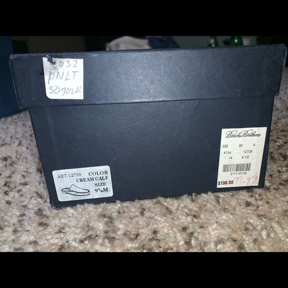 Brooks brothers flats with bag - Picture 3 of 5